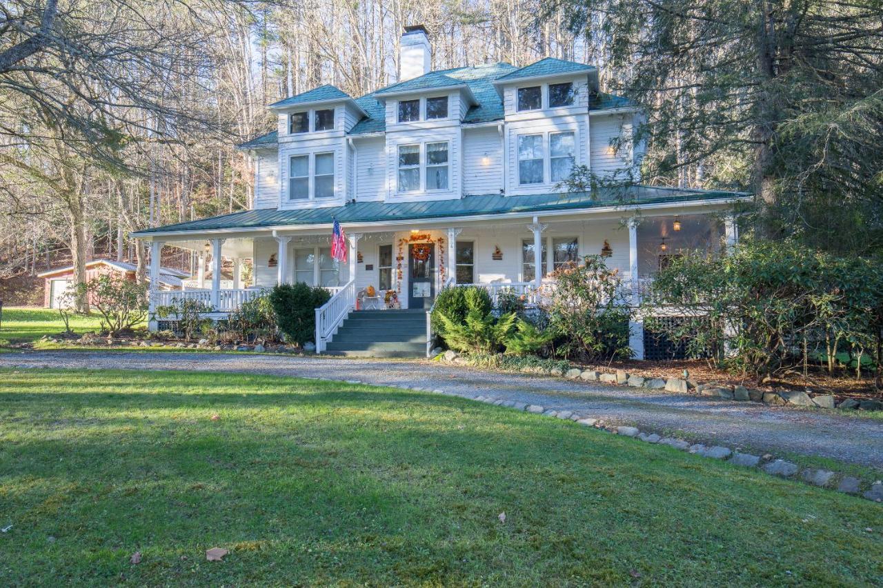 Taylor House Inn Banner Elk Exterior photo