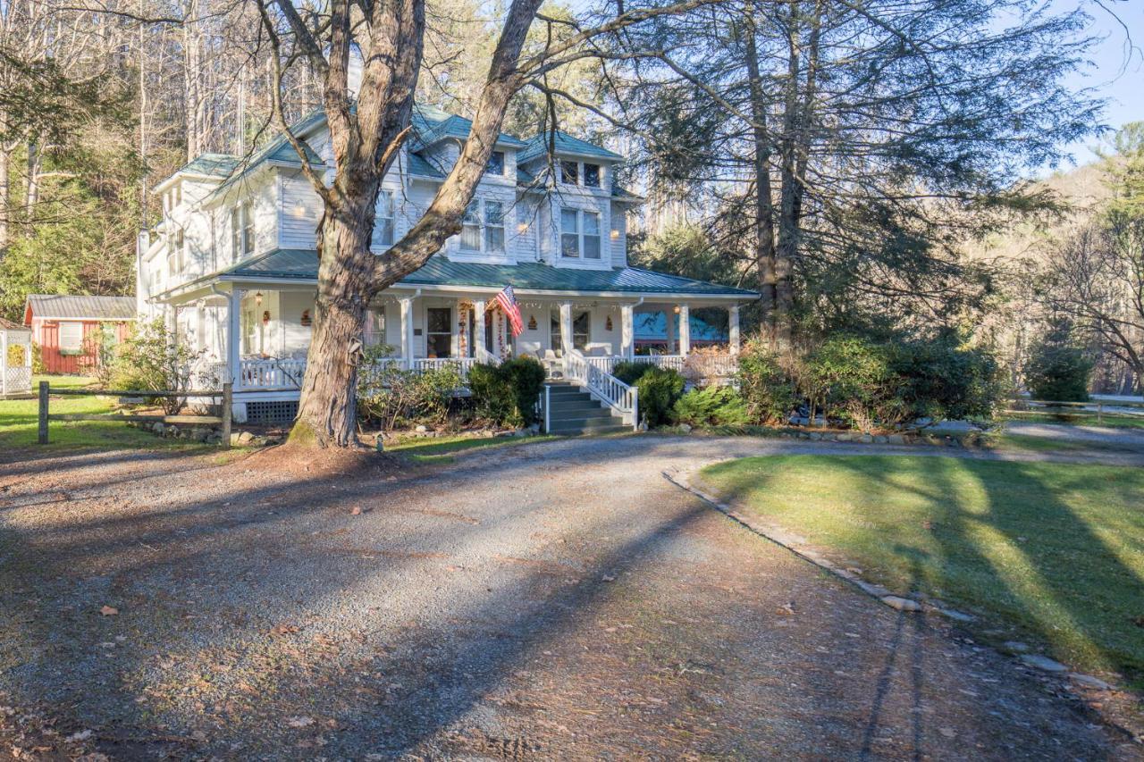 Taylor House Inn Banner Elk Exterior photo